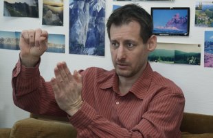 dr. Karátson Dávid